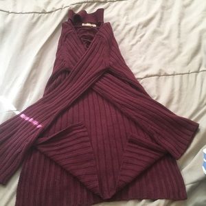 Turtle neck, lace, Bell sleeve, side slit Sweater